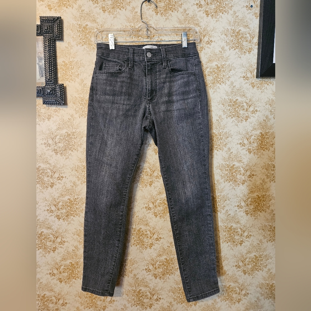 Univesal Threads 2/26 Short  Grey Slim Fit Jeans